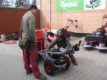 img00027.jpg